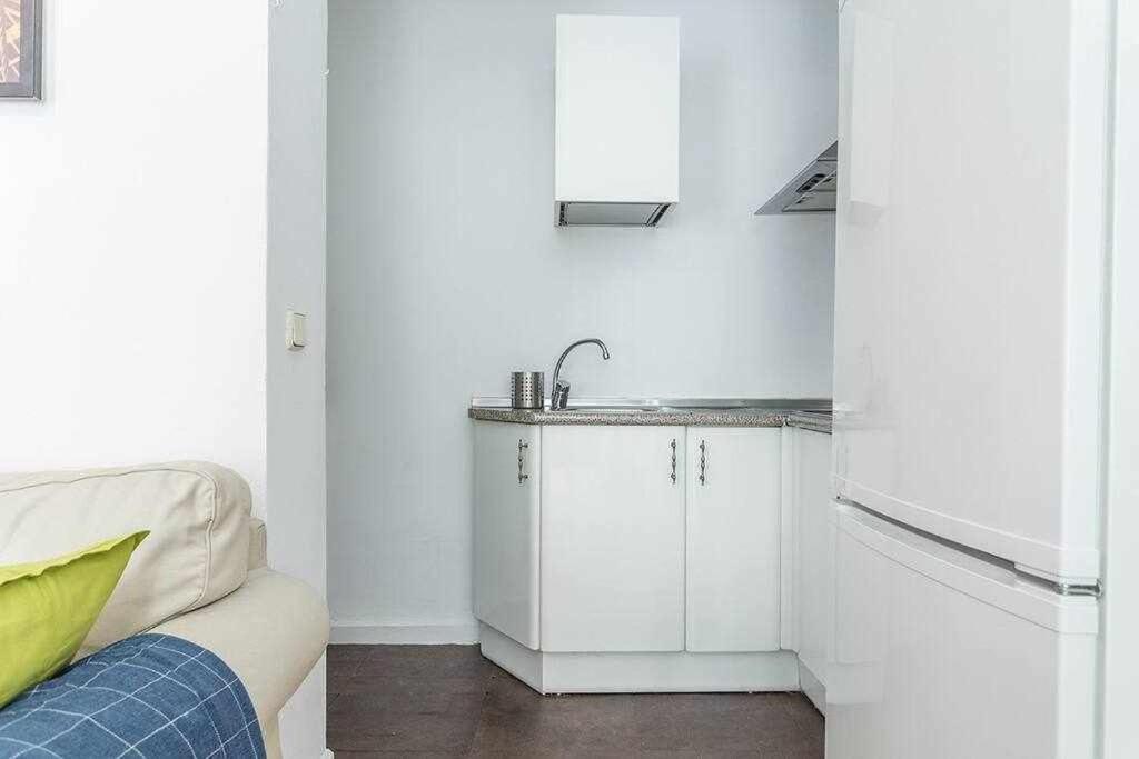 דירות מדריד Apartamento Confortable En Atocha מראה חיצוני תמונה